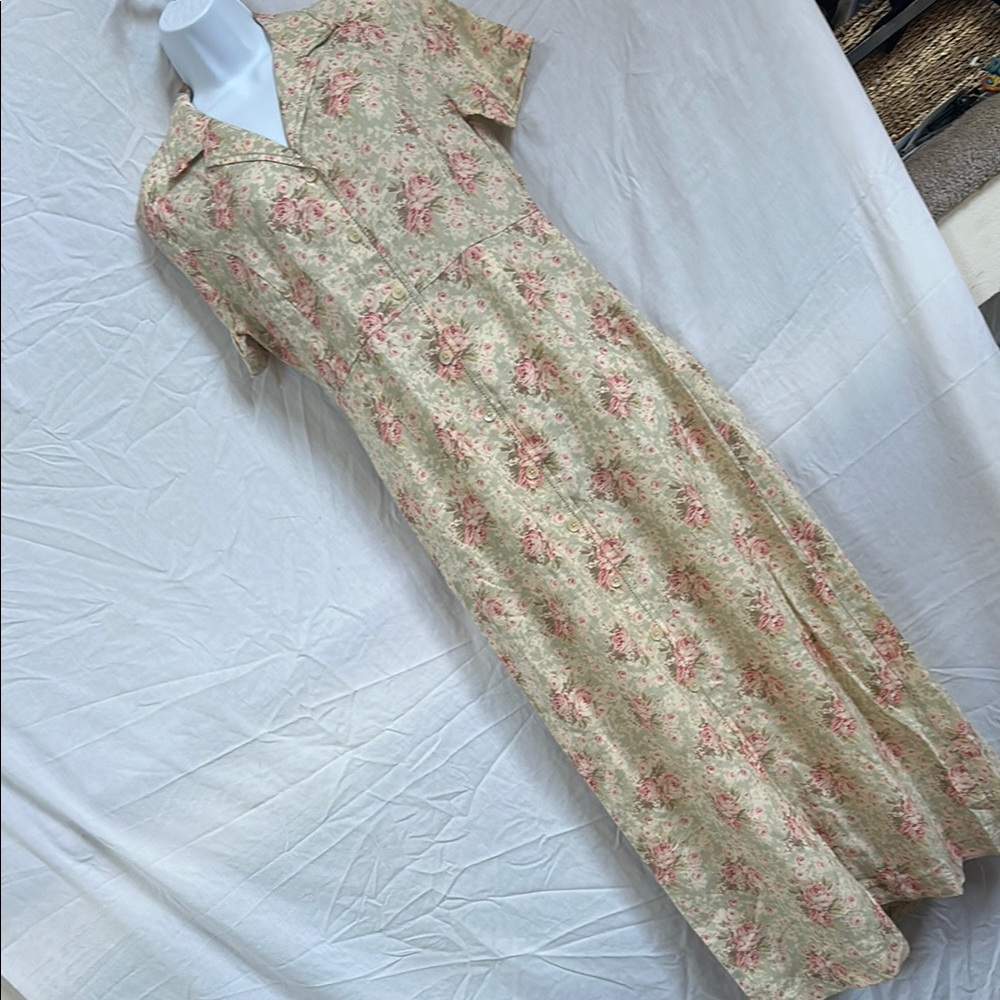 Floral Maxi Dress Size 8 - Picture 4 of 5